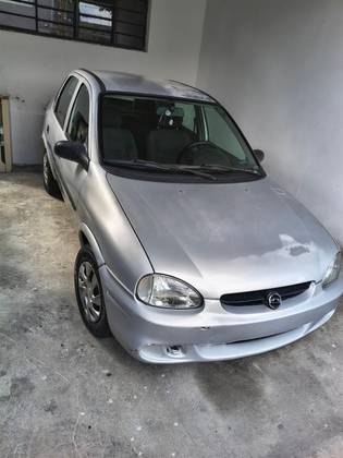 CHEVROLET CORSA 1.0 MPFI 8V GASOLINA 4P MANUAL CHEVROLET CORSA 1.0 MPFI 8V GASOLINA 4P MANUAL